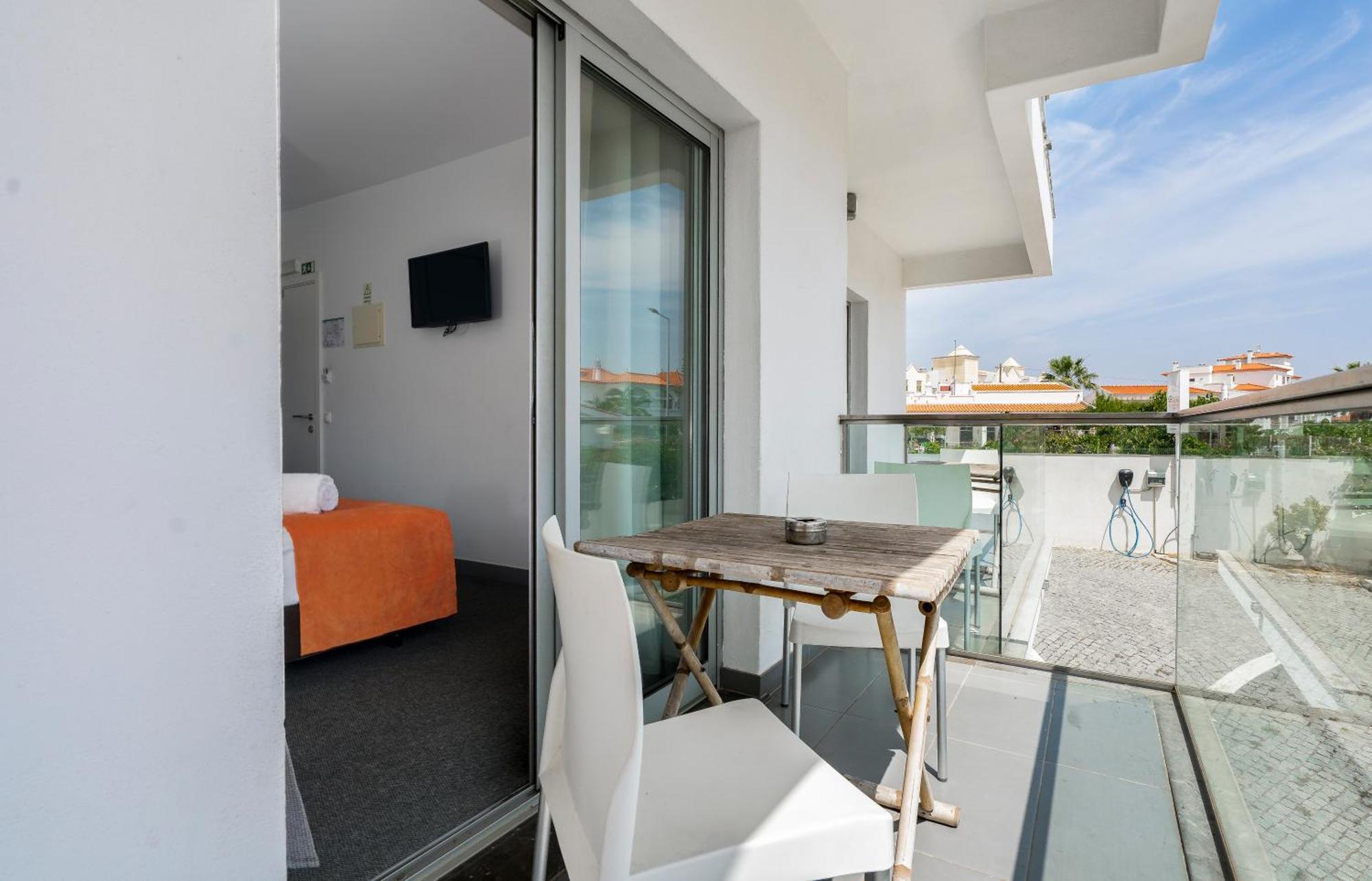 Kr - Lounge Hotel 3*